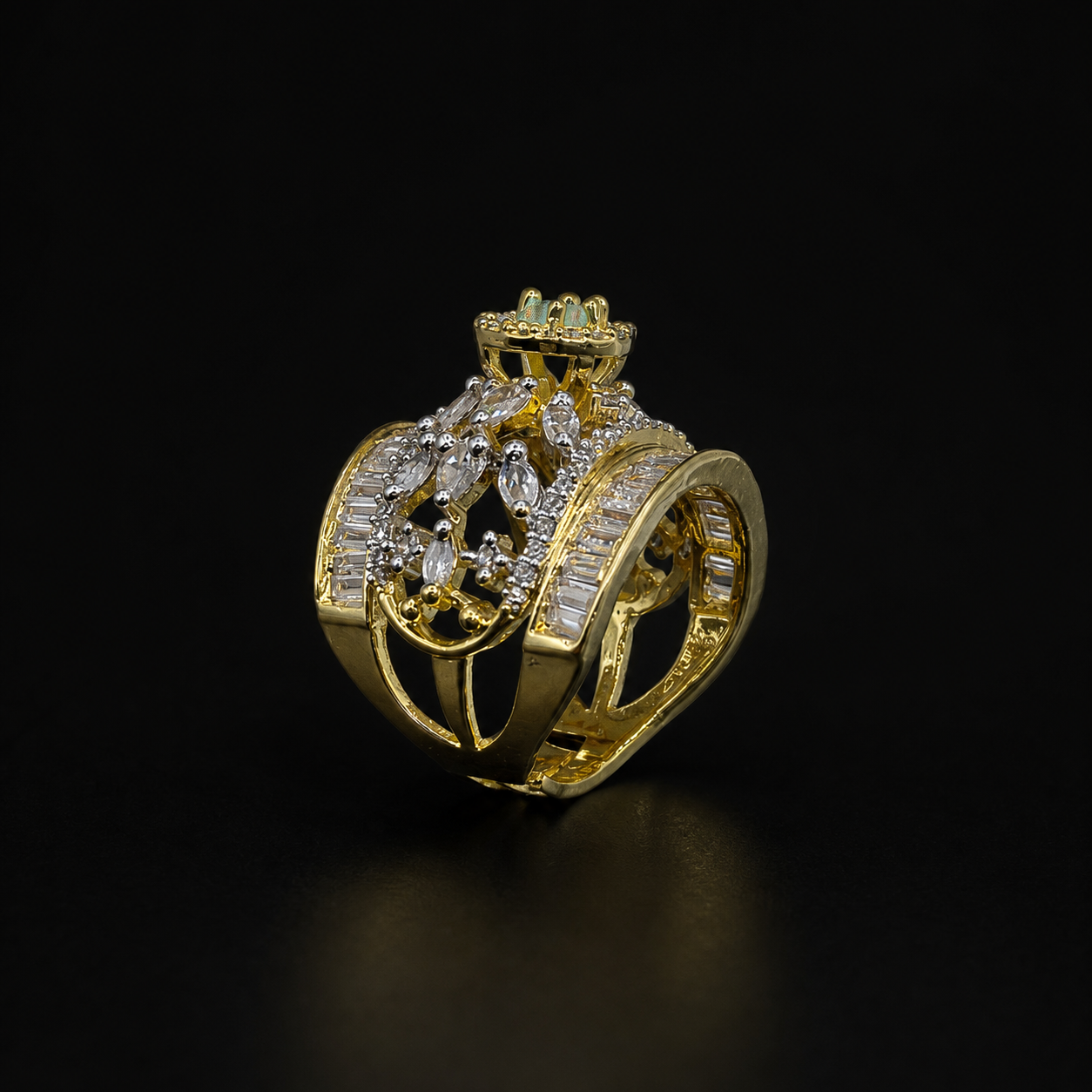 Royal Bloom Zircon Ring